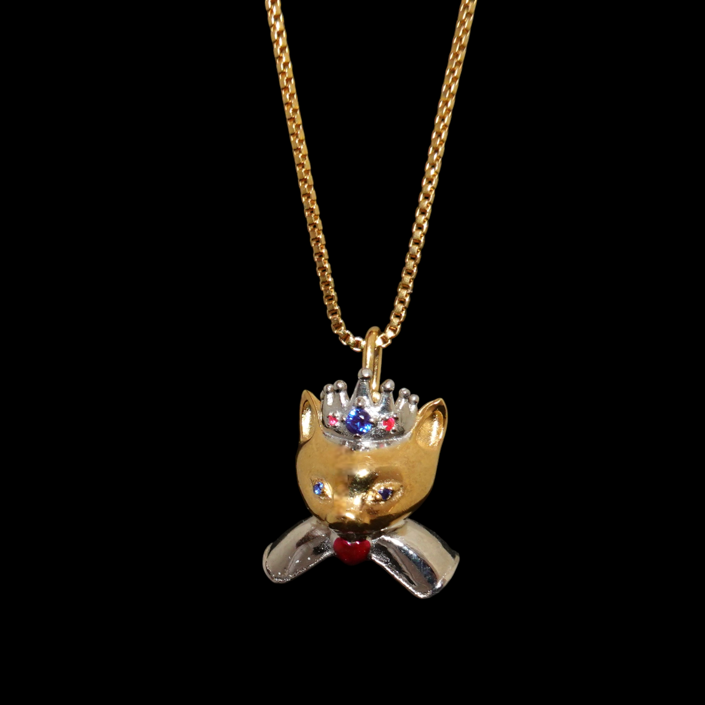 Colgante Bembu, La Gata Reina de Corazones